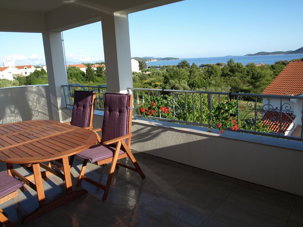 Apartment Arta Vodice Exterior photo
