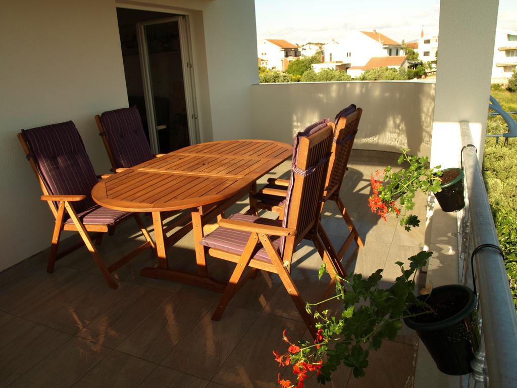 Apartment Arta Vodice Exterior photo