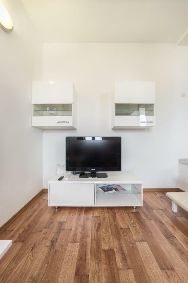 Apartment Arta Vodice Exterior photo